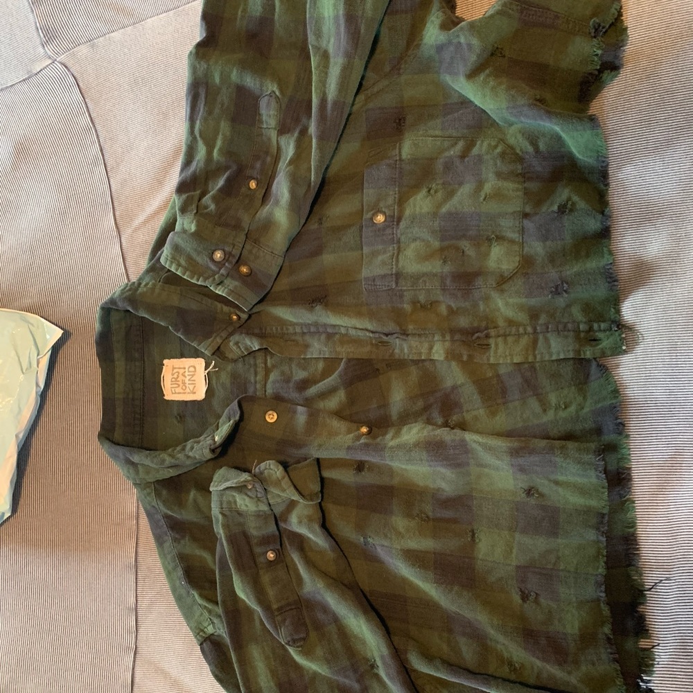 LF cropped flannel